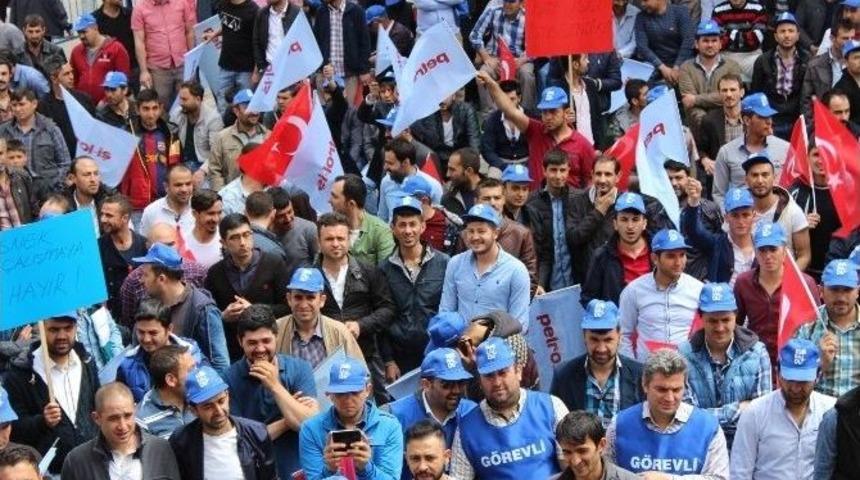 1 Mayısı Petrol-iş İş&ccedil;ileri Davul Zurna İle Kutladı