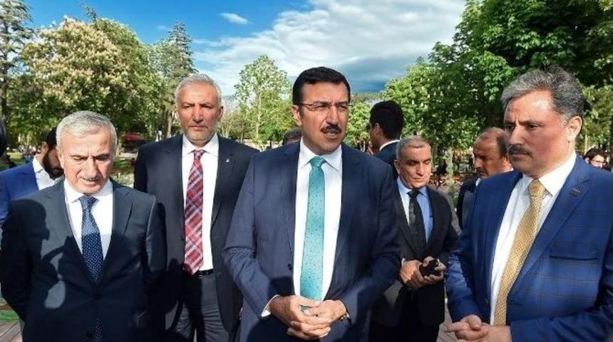 Bakan T&uuml;fenkci, H&uuml;rriyet Parkı&rsquo;nda İnceleme Yaptı