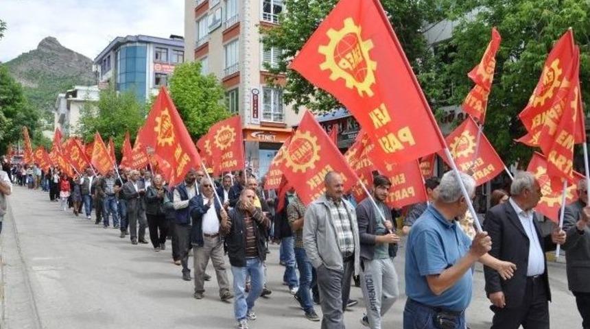 Tunceli&rsquo;de 1 Mayıs Kutlaması Sakin Ge&ccedil;ti