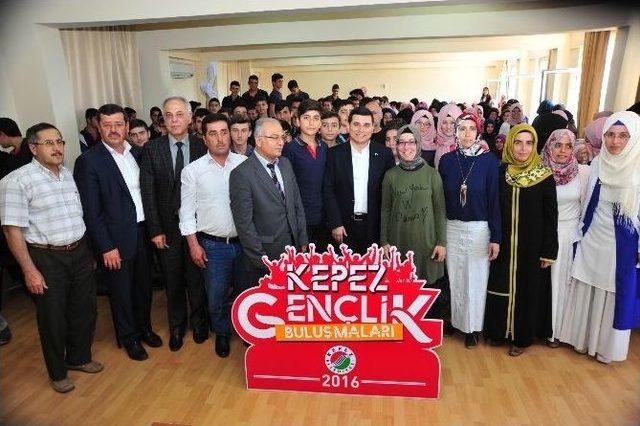 T&uuml;t&uuml;nc&uuml; Gen&ccedil;lerle Bir Araya Geldi 2