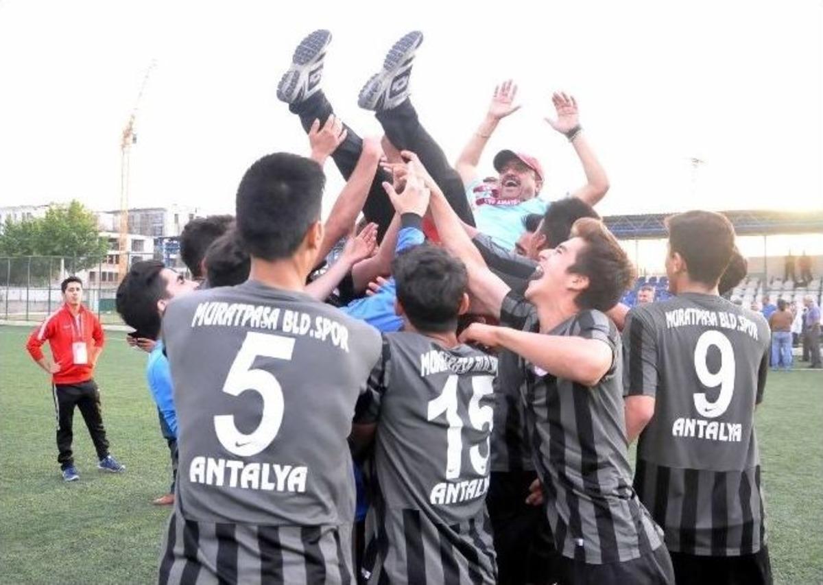 U17 Futbol T&uuml;rkiye Finalleri Adana&rsquo;da Tamamlandı