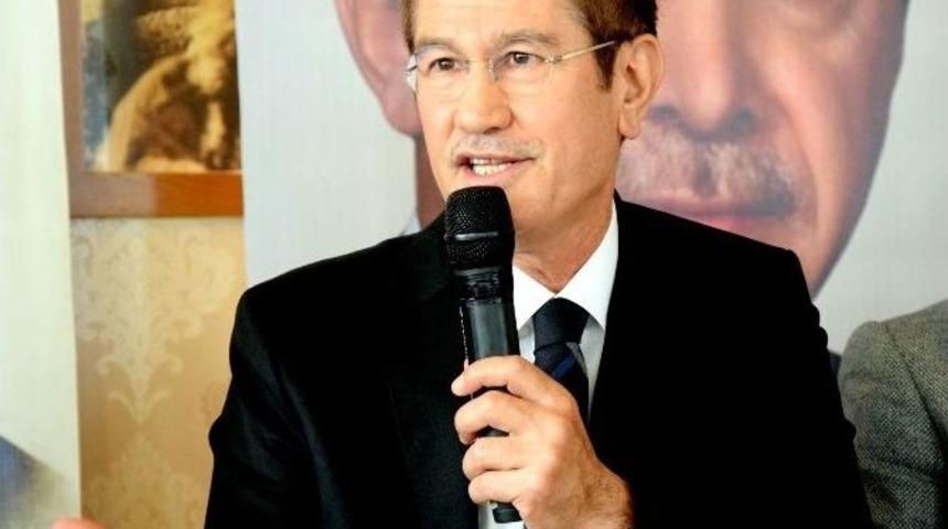 Ak Parti Grup Başkanvekili Ve Giresun Milletvekili Nurettin Canikli: