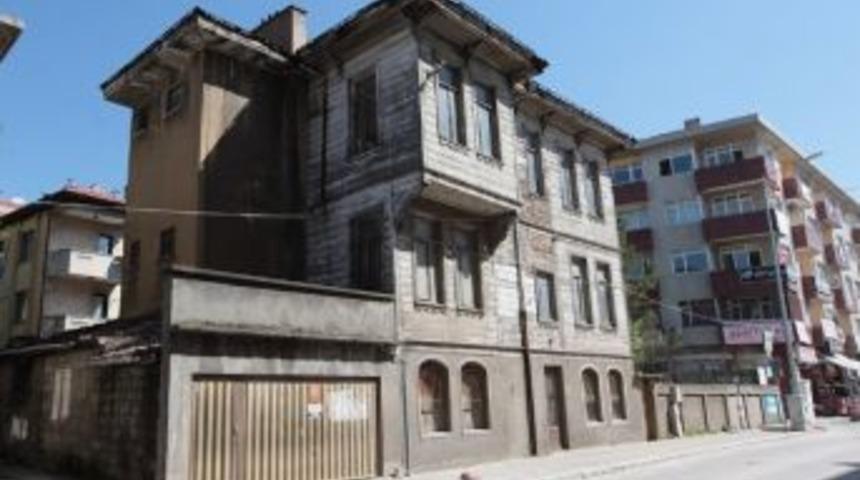 Tarihi Konak&rsquo;ın Projesi Hazırlanıyor