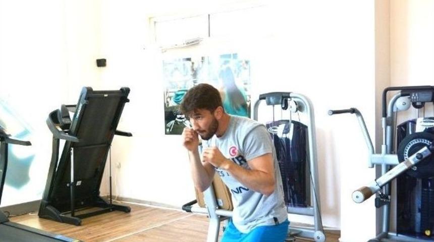 Boks Milli Takımı Ayvalık&rsquo;ta Kamp Yapıyor