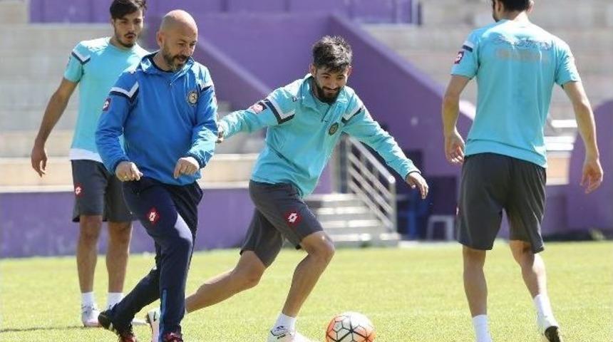 Osmanlıspor, Kasımpaşa Ma&ccedil;ı Hazırlıklarını Tamamladı