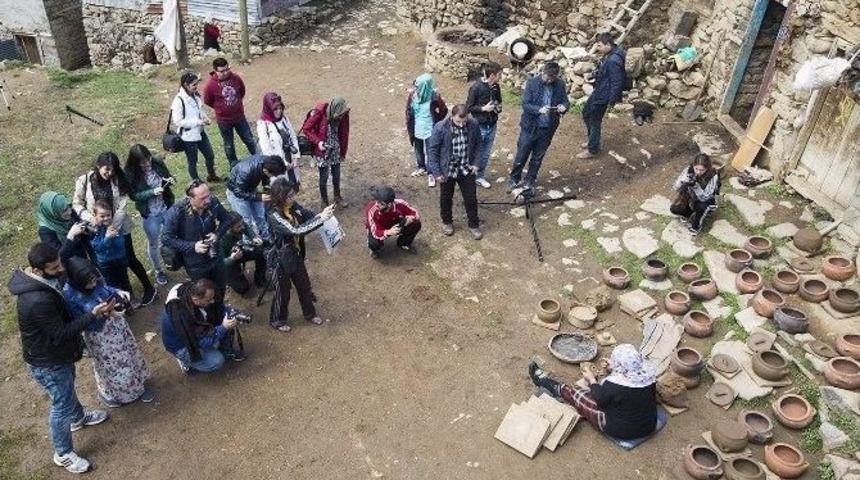 Gen&ccedil; Fotoğraf&ccedil;ılar Gudu Yapımını Fotoğrafladı