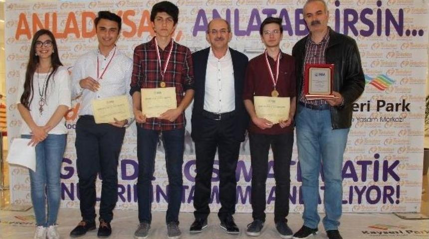 Tekden Grup Y&ouml;netim Kurulu Başkanı Op. Dr. Kemal Tekden: