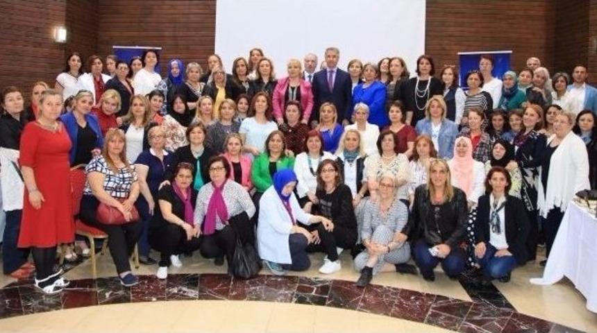 Başkan Yanılmaz, Kadın Muhtarlarla Bir Araya Geldi
