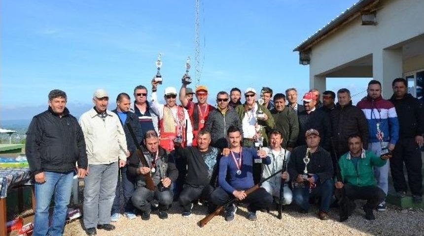 Biga&rsquo;da Trap Ve Kurşun Atış Yarışması