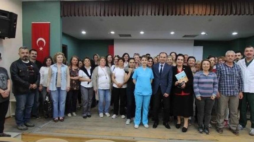 Sokak Hayvanlarına G&ouml;n&uuml;ll&uuml; Koruyucular