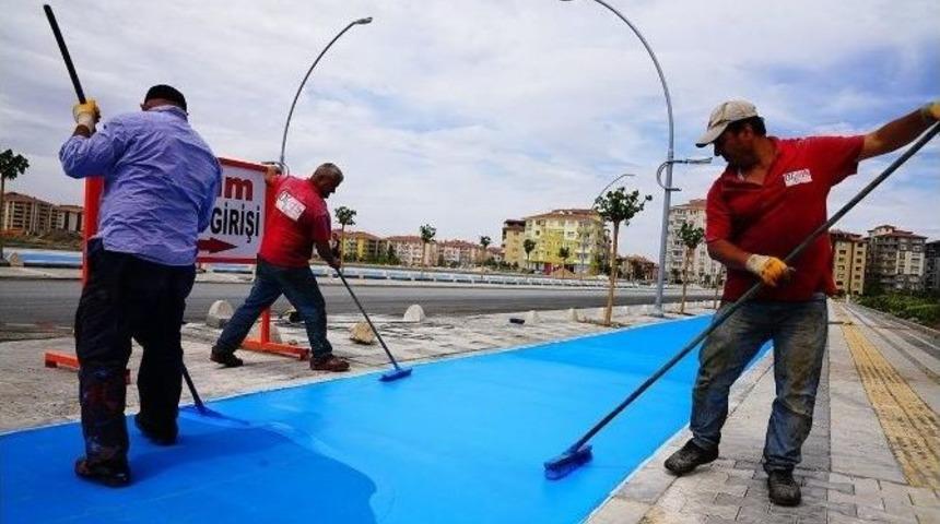 Fahri Kayahan Bulvarı&rsquo;nda, &Ccedil;alışmalar S&uuml;r&uuml;yor