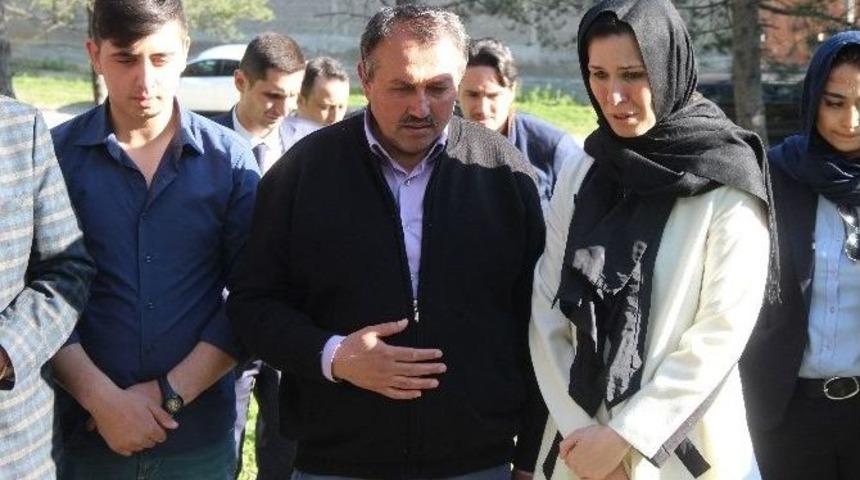 Karaaslan Havzalı Şehidin Ailesini Ziyaret Etti