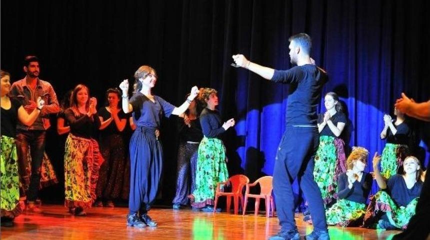 Sa&uuml;&rsquo;de D&uuml;nya Dans G&uuml;n&uuml; Kutlandı