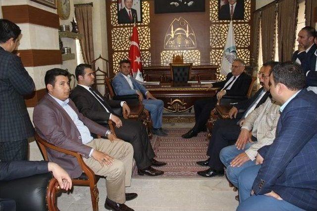 Ak Partili Yüksel Eyyübiye Belediyesini Ziyaret Etti 1