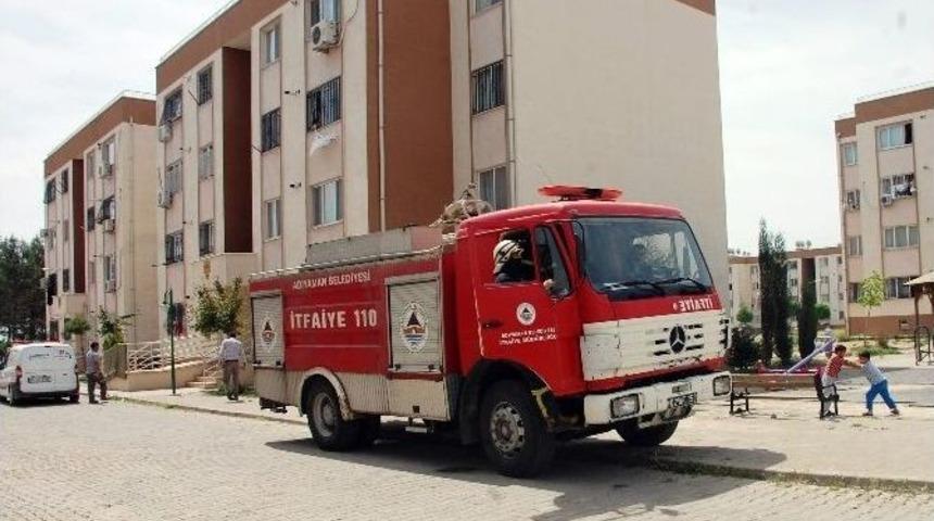 Bodrum Katında &Ccedil;ıkan Yangın Korkuttu
