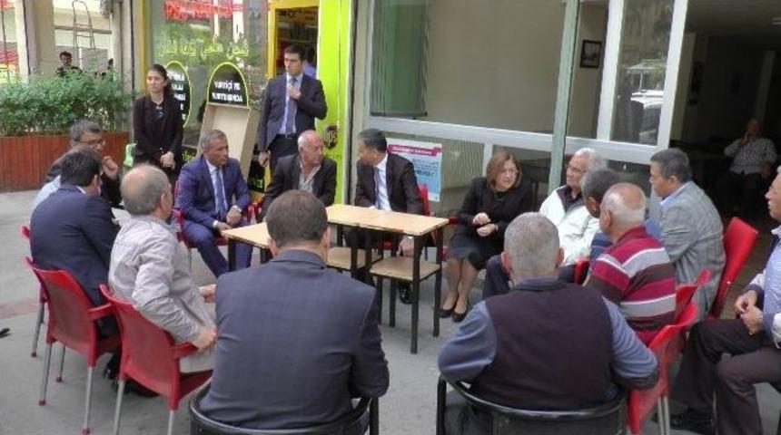 &Ccedil;evre Esnafı Yaralarını Sarıyor