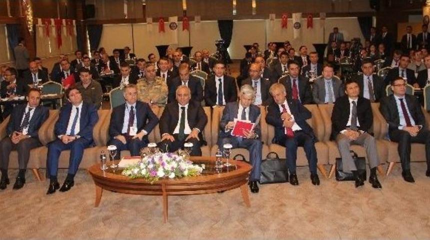 81 İlin Vali Yardımcıları Ve Kaymakamlarına Asayiş Ve G&uuml;venlik Semineri