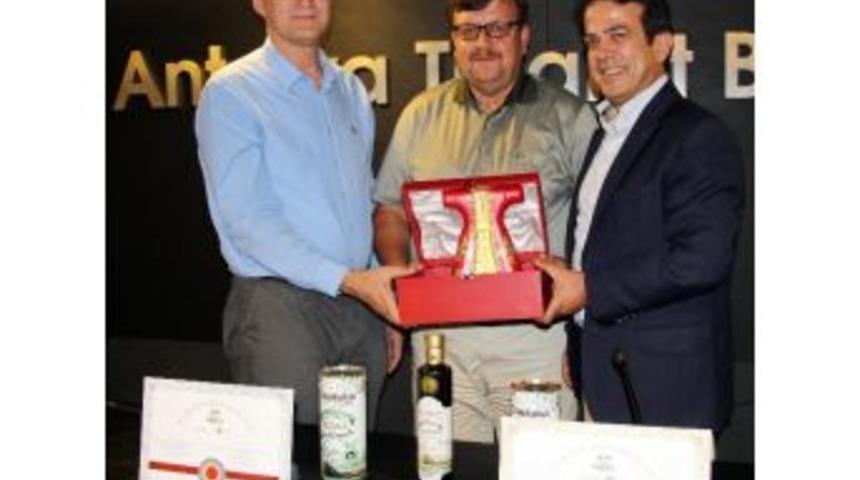 Antalya&rsquo;nın Zeytinyağları &Ouml;d&uuml;llendi
