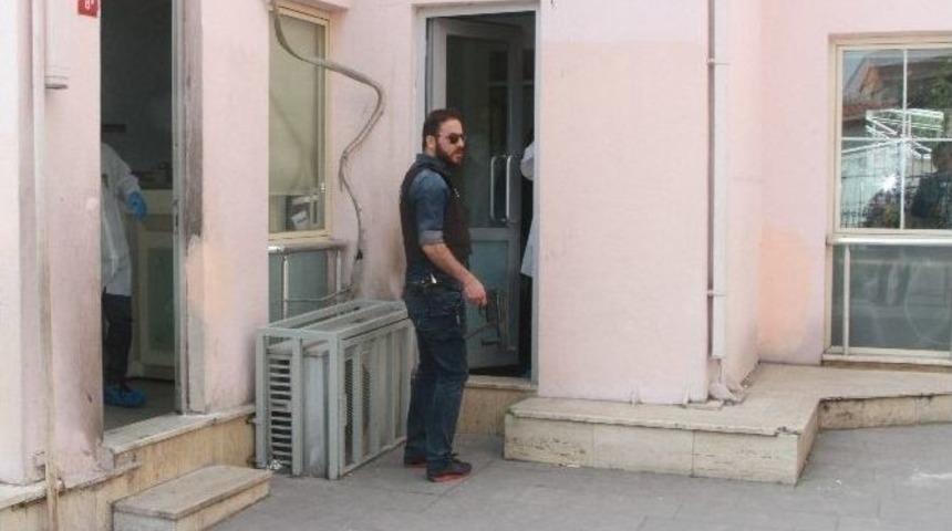 İstanbul&rsquo;da G&uuml;peg&uuml;nd&uuml;z Silahlı Soygun