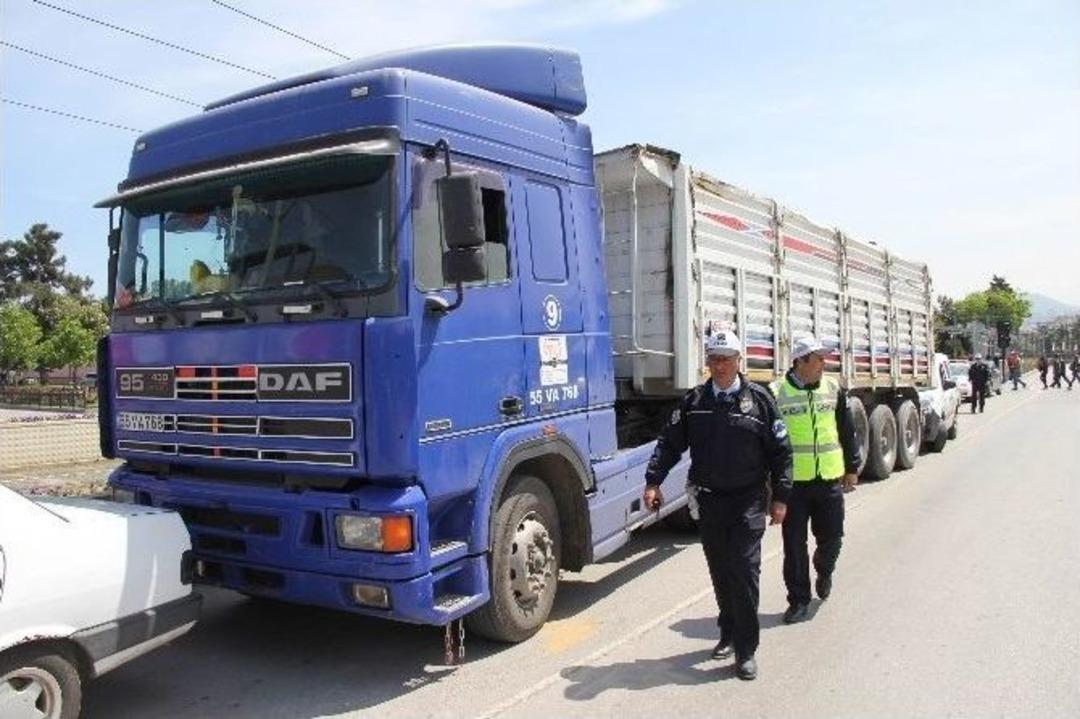 Samsun&rsquo;da Tır Faciası: 1 &Ouml;l&uuml;, 1 Yaralı