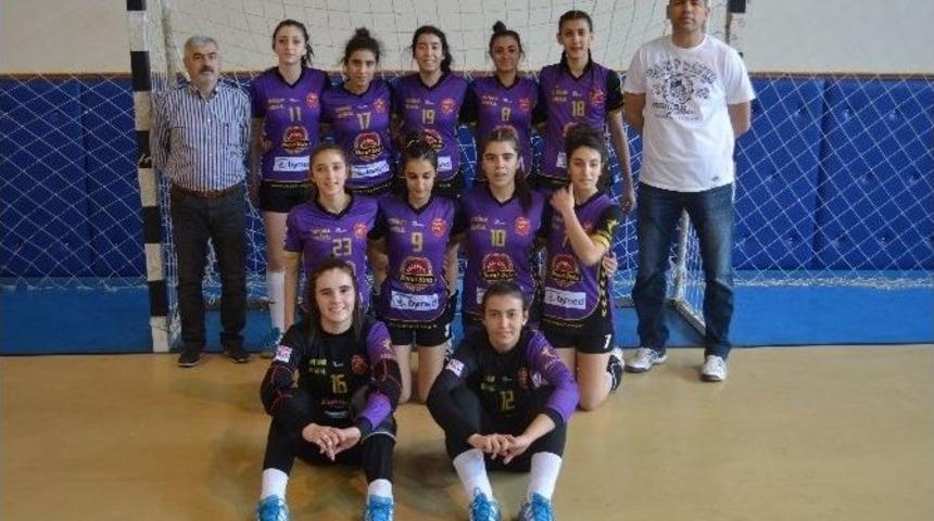 Hentbol Finalistleri Belli Oldu