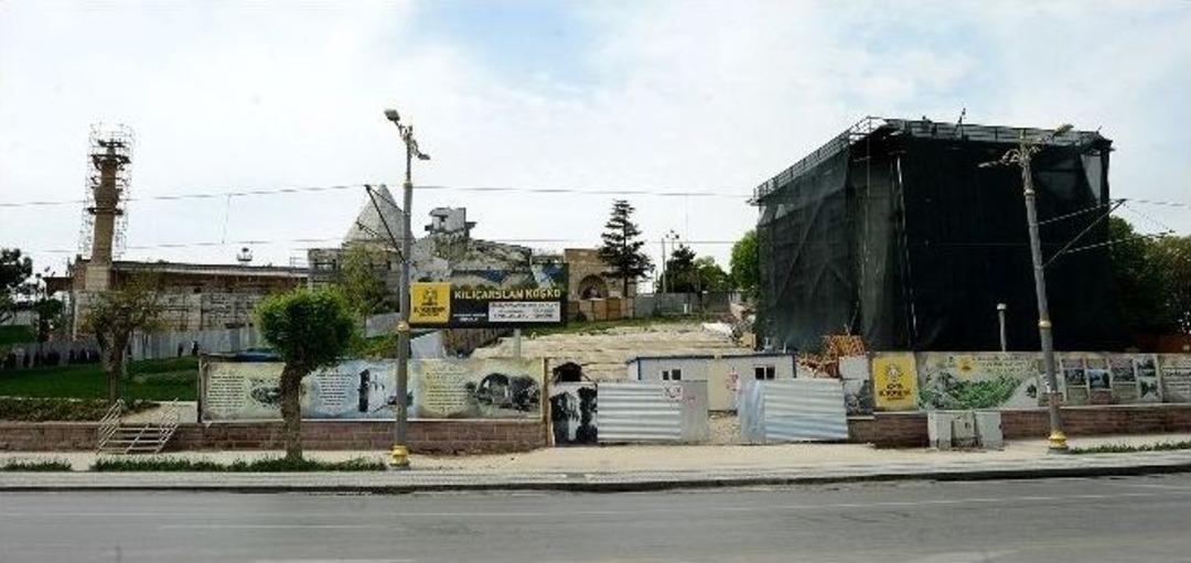 Alaeddin Tepesi&rsquo;nde Tarihe İmza