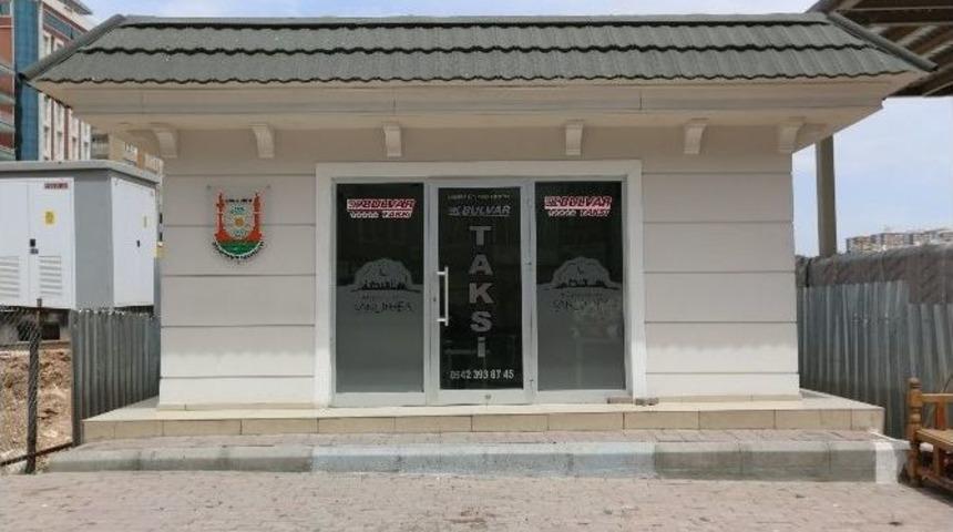 Şanlıurfa&rsquo;da Modern Taksi Durakları Yapılıyor