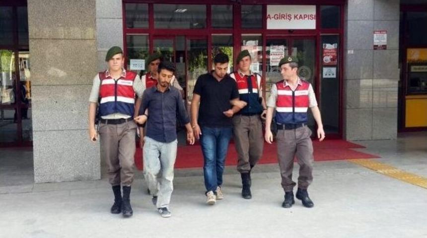 Uyuşturucu Tacirleri Fotokapana Yakalandı