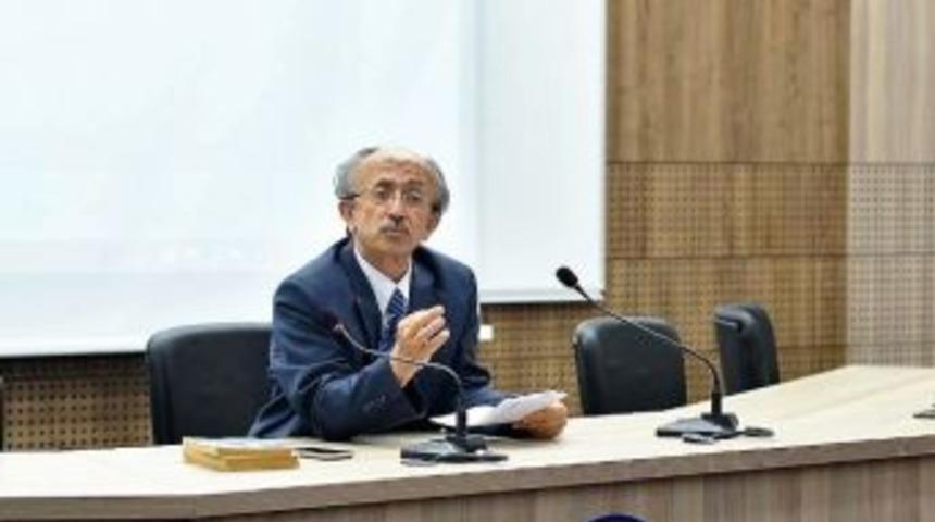 Sa&uuml;&rsquo;de T&uuml;rk Dilinin G&uuml;zelliği Konuşuldu