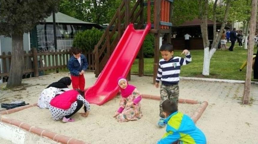 Beylikd&uuml;z&uuml;&rsquo;n&uuml;n Minikleri Kahvaltıda Buluştu