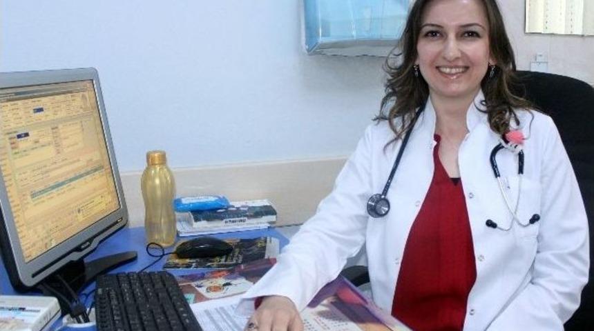 Sigara Bırakmak Ve Kilo Vermek, Astımın Kontrol&uuml;n&uuml; Kolaylaştırıyor