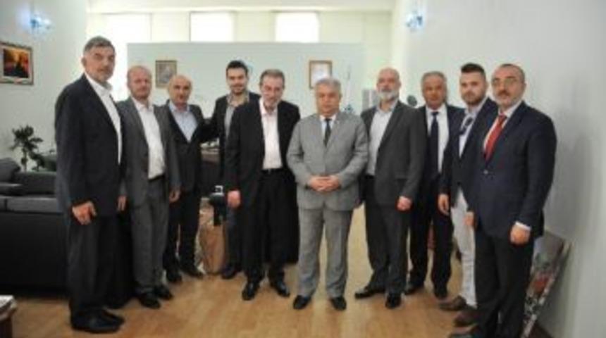 Boşnak Heyetten Rekt&ouml;r Şeker&rsquo;e Ziyaret