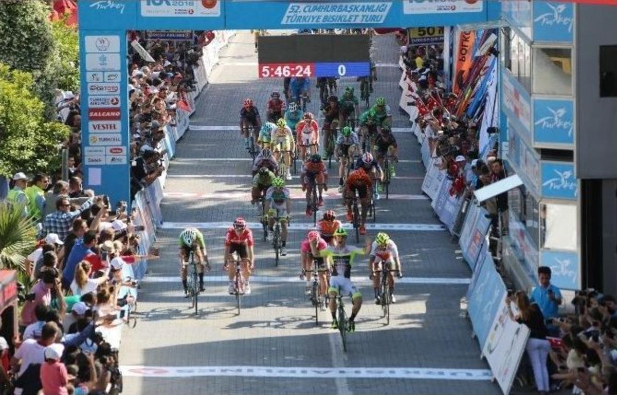 Sosyal Paylaşım Sayfalarında Sel&ccedil;uk Rekor Kırdı