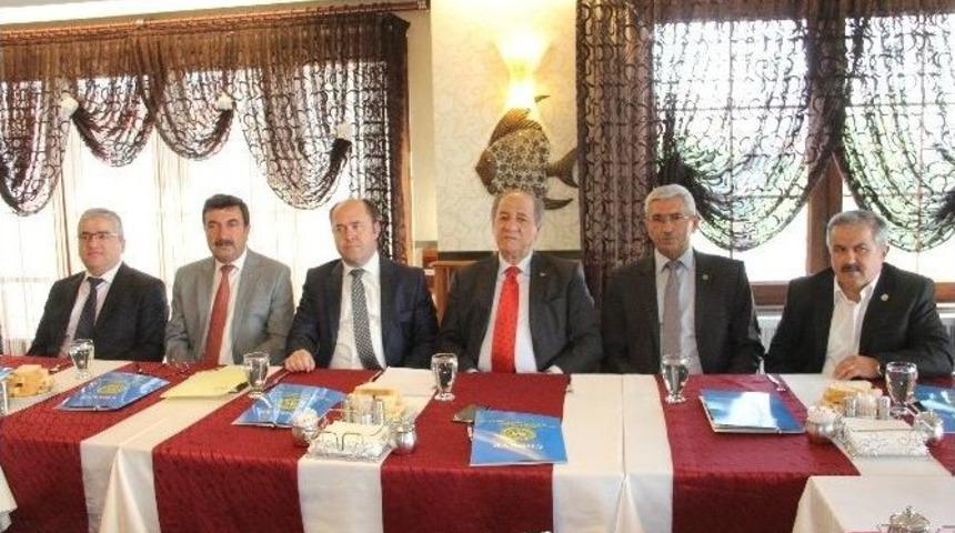 &Ccedil;orum&rsquo;da Hayvancılığın Sorunları Masaya Yatırıldı