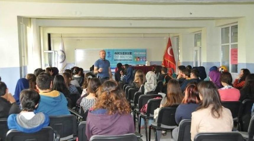 Yazar Necati Demirci Akşehirli &Ouml;ğrencilerle Buluştu