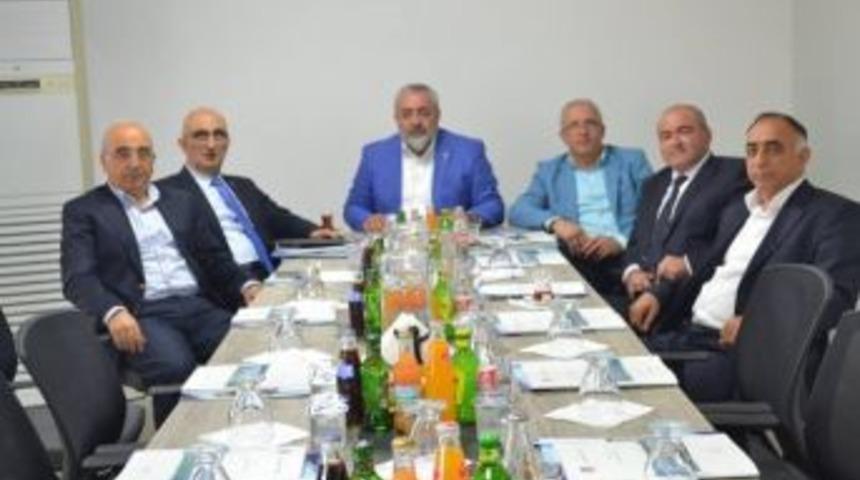 Yeşil K&ouml;rfez Su Birliği&rsquo;nde Nergiz Yeniden Başkan