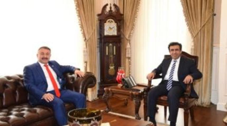 Mersin Milletvekilinden Vali G&uuml;zeloğlu&rsquo;na Ziyaret