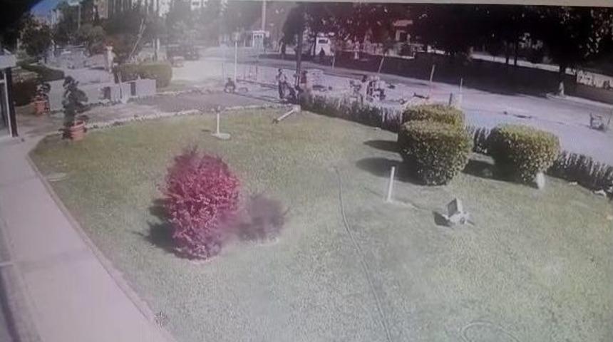 Gaziantep&rsquo;teki Bombalı Saldırıda Aracın Patlama Anı Kameralara Yansıdı
