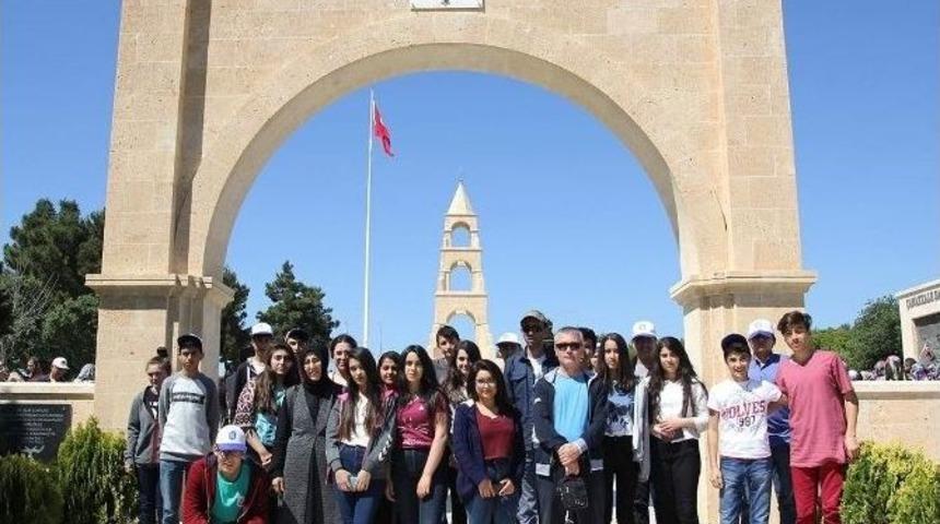 &Ccedil;orumlu &Ouml;ğrenciler &Ccedil;anakkale&rsquo;de