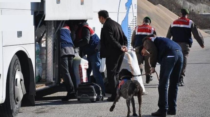 Aranan Pkk&rsquo;lı İneg&ouml;l&rsquo;de Otob&uuml;ste Yakalandı