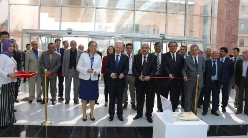 2. Uluslararası Nevşehir Tarih Ve K&uuml;lt&uuml;r Sempozyumu Başladı