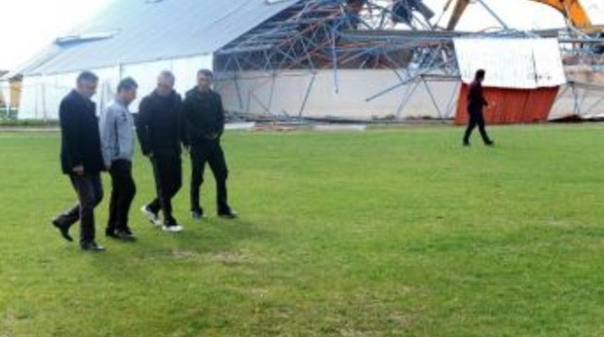 80&rsquo;nci Yıl Şehir Stadyumunda Yenilenme &Ccedil;alışması Başladı