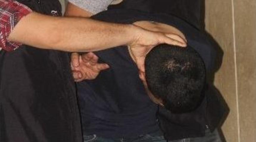 Polise El Yapımı Bomba Atan Pkk&rsquo;lı Tutuklandı