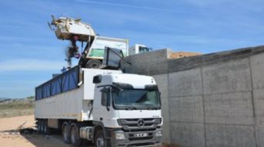 Suluova&rsquo;da &Ccedil;&ouml;p Toplama Merkezi Hizmete Girdi