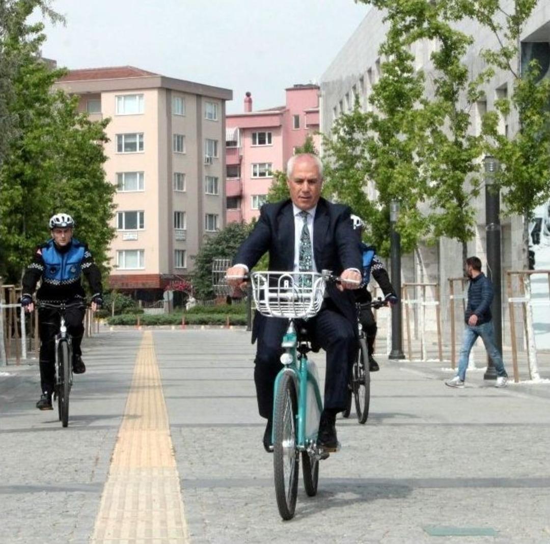 Bisikletli Zabıtalar İş Başında