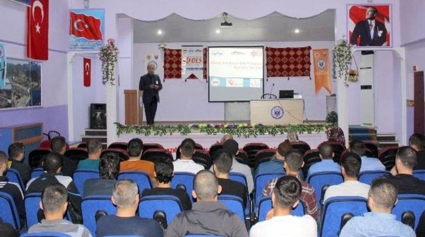 Cezaevinde &lsquo;uyuşturucu Ve Madde Bağımlılığı&rsquo; Semineri