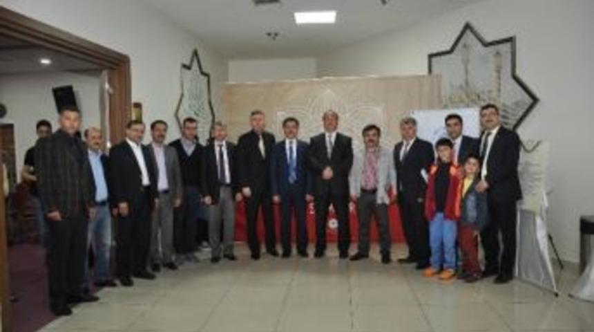 Ne&uuml;&rsquo;den &ldquo;mesnevi Terc&uuml;meleri Ve Şerhleri&rdquo; Sergisi