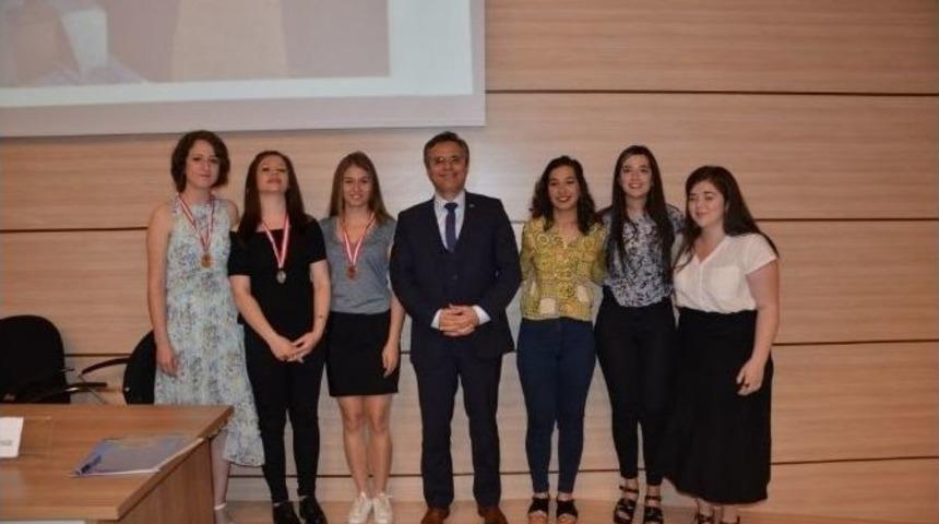 D&uuml;nya Veteriner Hekimleri G&uuml;n&uuml; Kutlandı