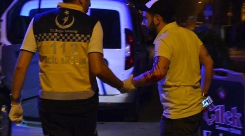 Sevgilisinden Ayrıldı, Jiletle Kolunu Doğradı