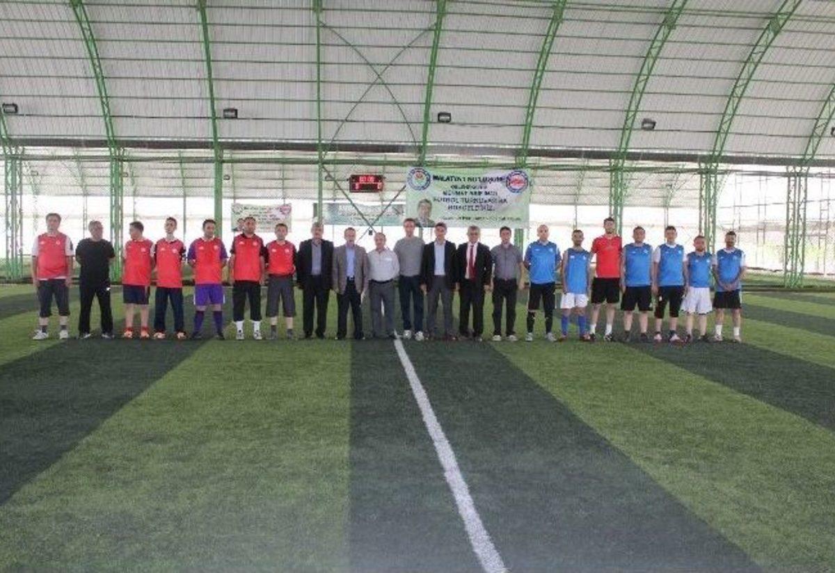 mehmet akif inan okullar arasi hali saha futbol turnuvasi basaldi malatya haberleri